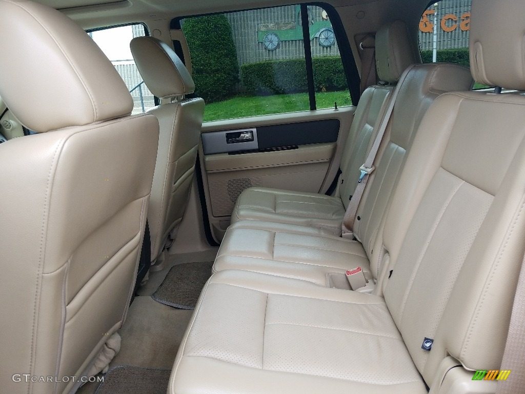 2011 Expedition XLT - Dark Blue Pearl Metallic / Camel photo #34