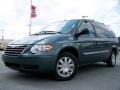 2007 Magnesium Pearl Chrysler Town & Country Touring  photo #4