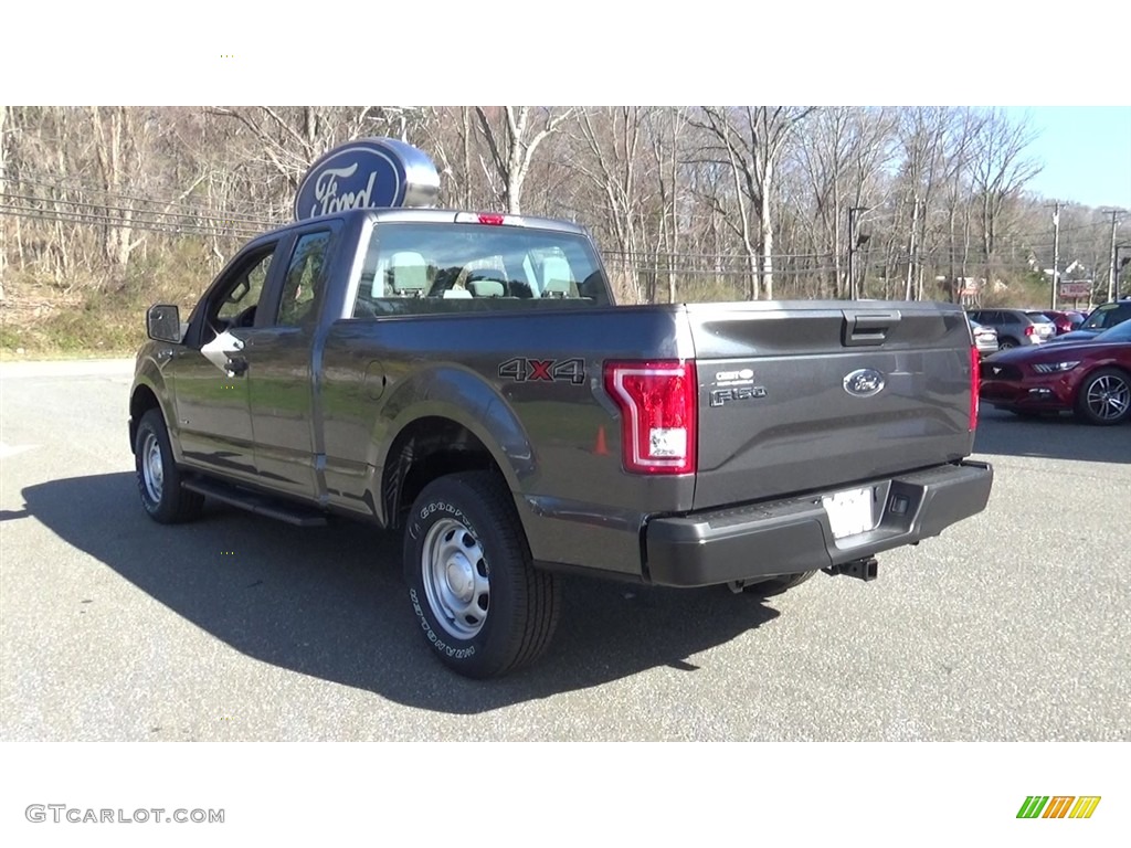 2017 F150 XL SuperCab 4x4 - Magnetic / Black photo #5