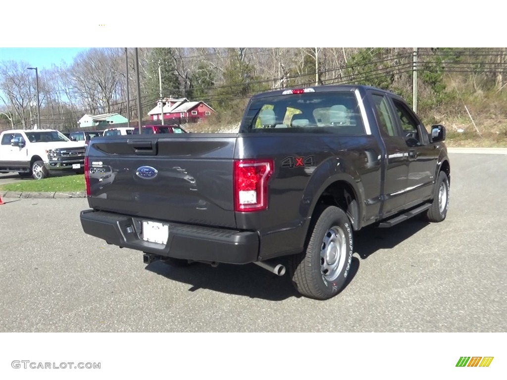 2017 F150 XL SuperCab 4x4 - Magnetic / Black photo #7