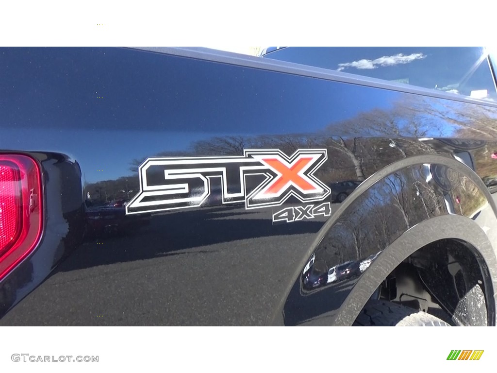 2017 F150 XL SuperCab 4x4 - Shadow Black / Black photo #9