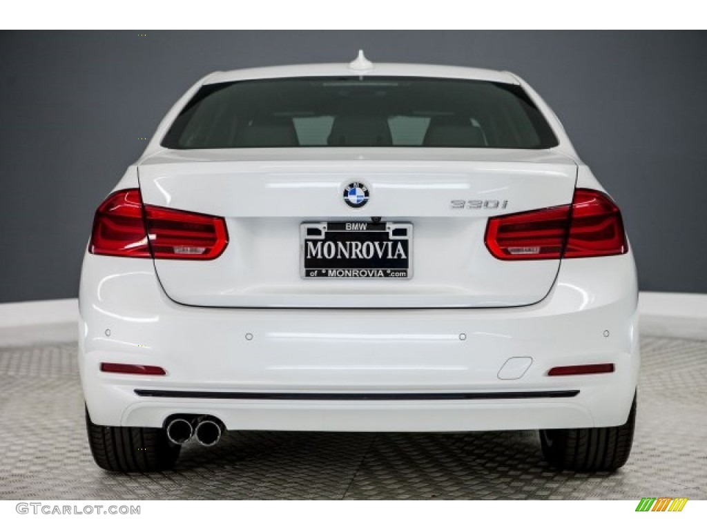 2017 3 Series 330i Sedan - Mineral White Metallic / Black photo #4