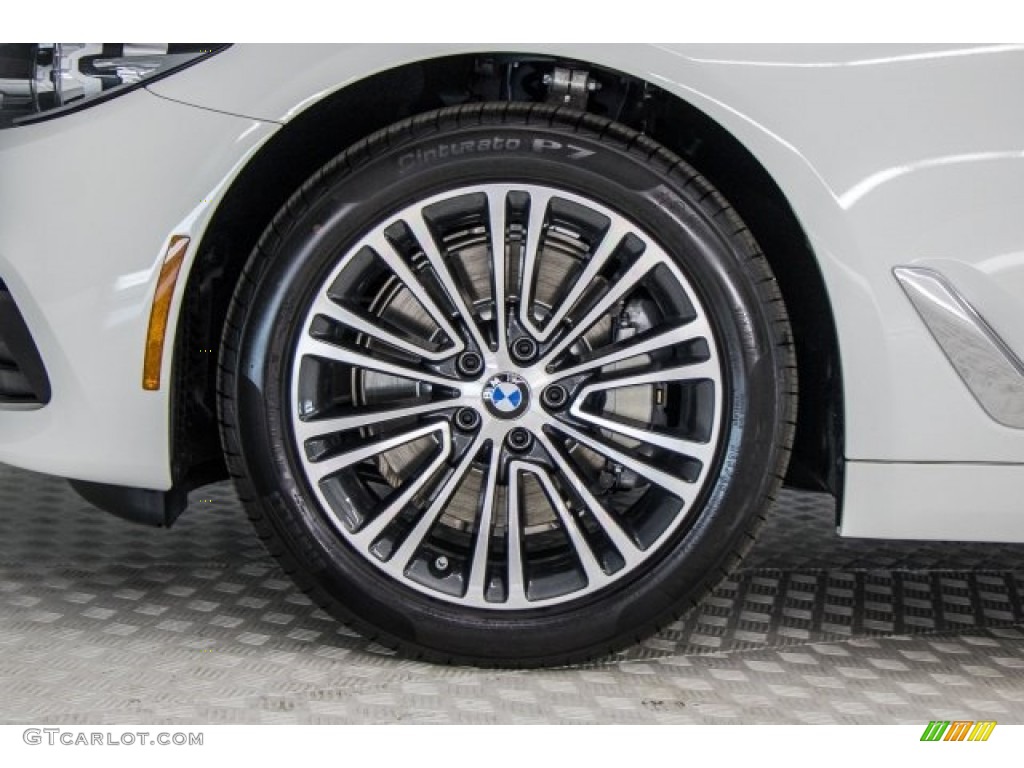 2017 5 Series 530i Sedan - Alpine White / Black photo #8