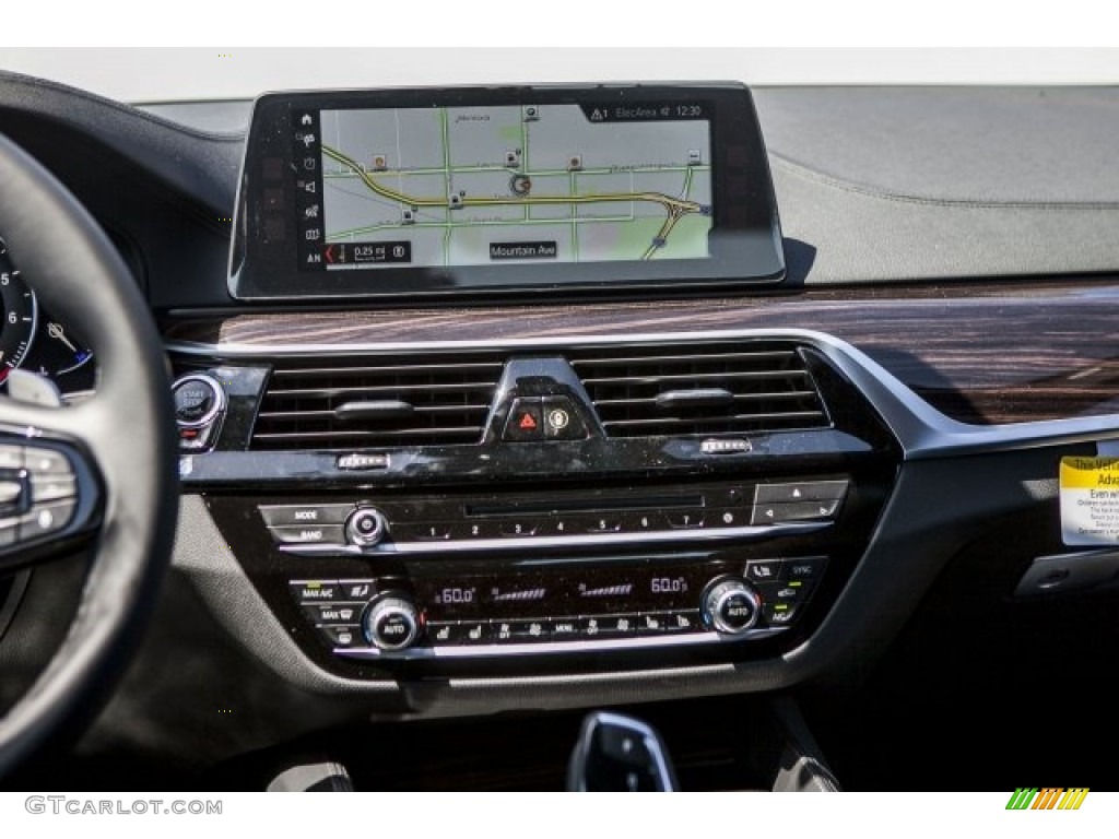2017 5 Series 540i Sedan - Black Sapphire Metallic / Black photo #5