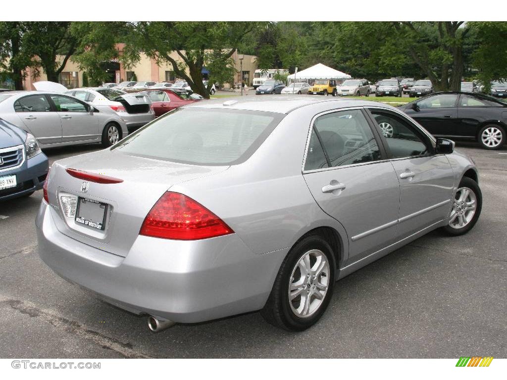 2006 Accord EX Sedan - Alabaster Silver Metallic / Black photo #5