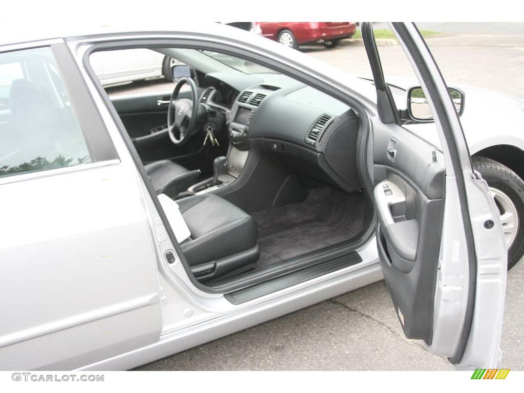 2006 Accord EX Sedan - Alabaster Silver Metallic / Black photo #12