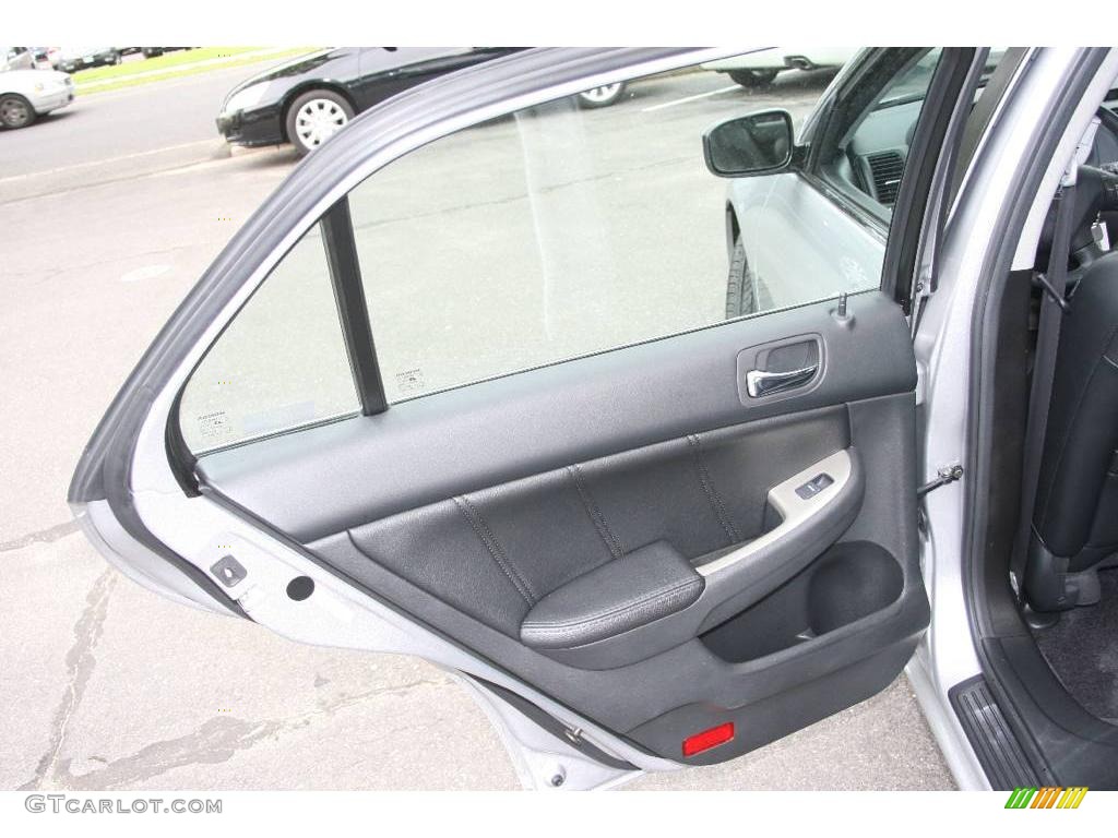 2006 Accord EX Sedan - Alabaster Silver Metallic / Black photo #17