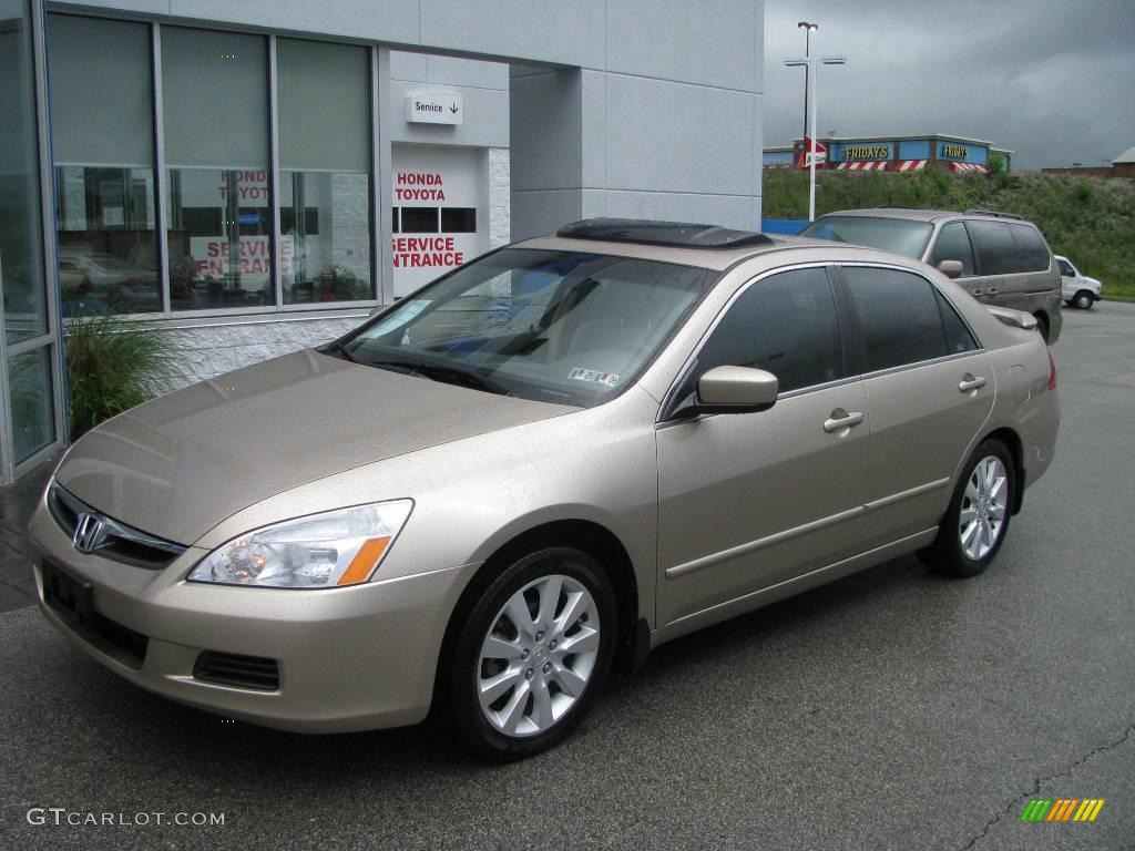 2006 Accord EX-L V6 Sedan - Desert Mist Metallic / Ivory photo #2