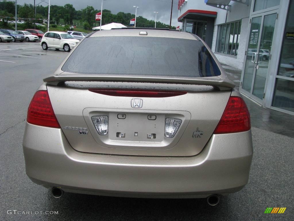 2006 Accord EX-L V6 Sedan - Desert Mist Metallic / Ivory photo #6