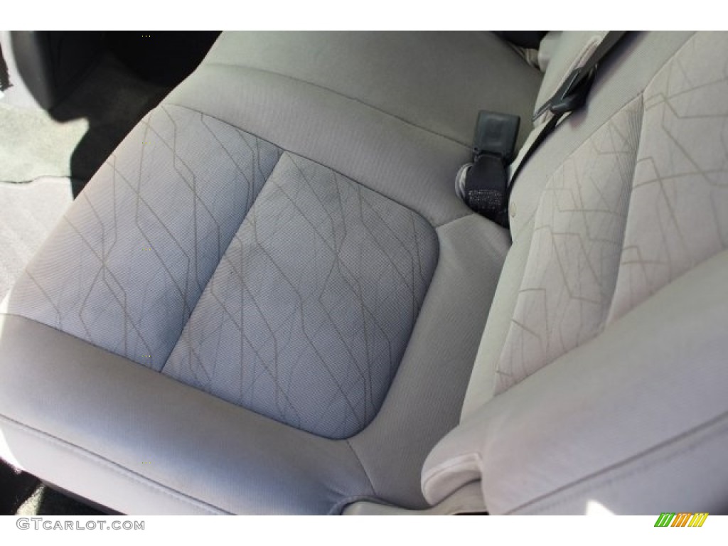 2013 Explorer FWD - Deep Impact Blue Metallic / Medium Light Stone photo #28