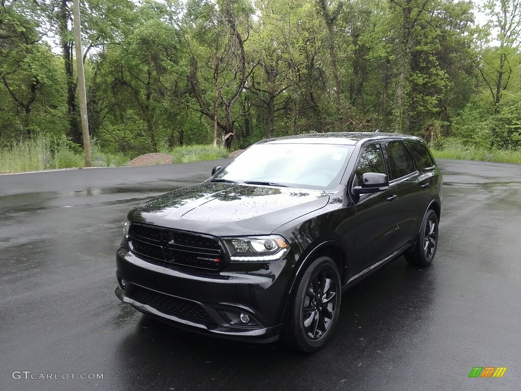 DB Black Crystal 2017 Dodge Durango R/T AWD Exterior Photo #119981812