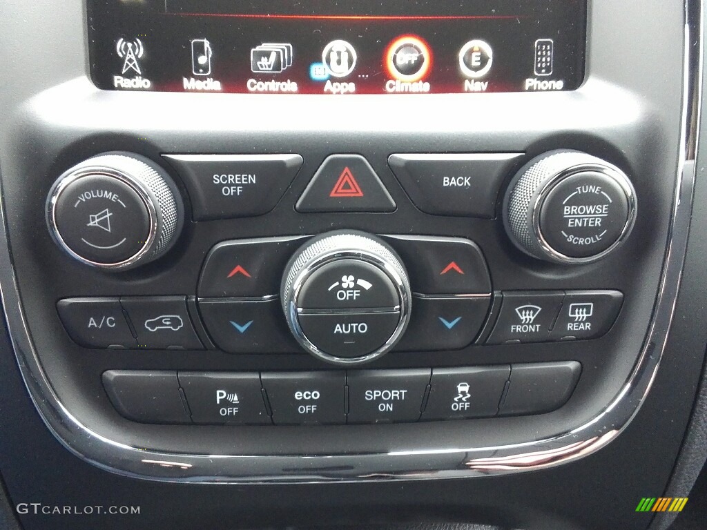 2017 Dodge Durango R/T AWD Controls Photos