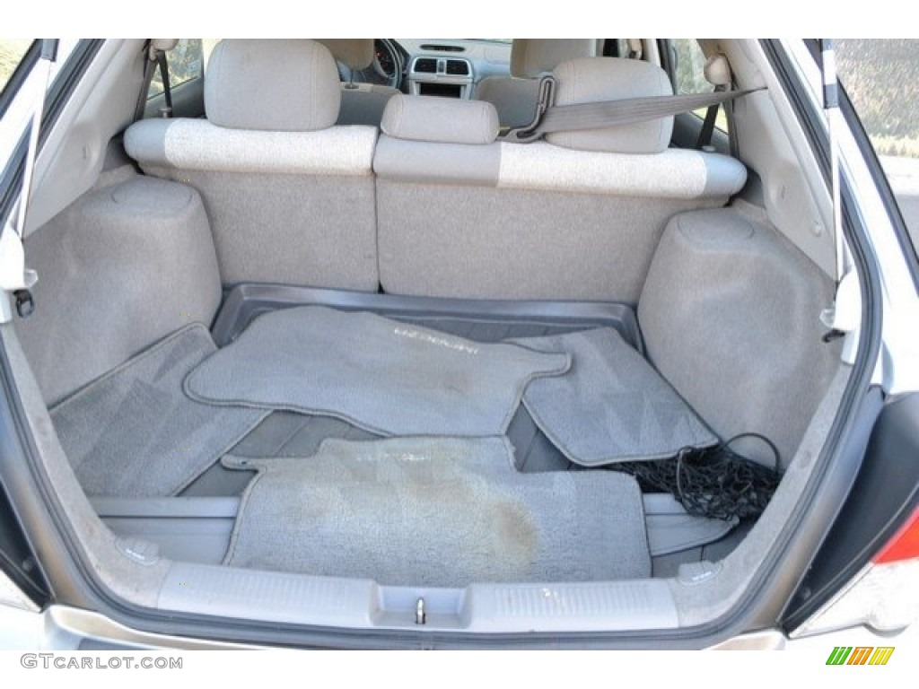 2004 Impreza Outback Sport Wagon - Platinum Silver Metallic / Gray photo #23
