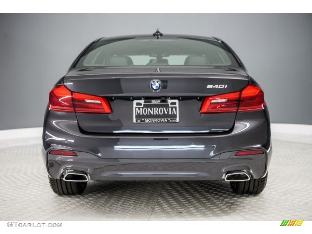2017 5 Series 540i Sedan - Dark Graphite Metallic / Black photo #4