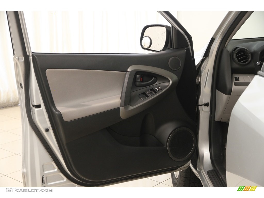 2010 Toyota RAV4 I4 4WD Door Panel Photos