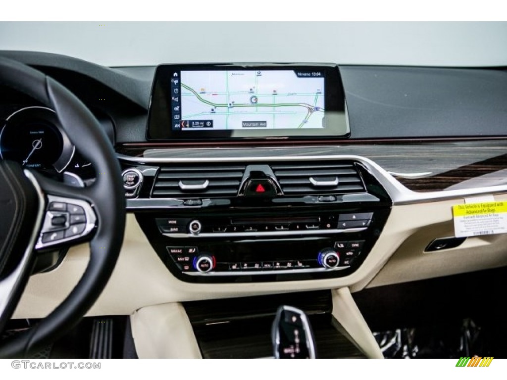 2017 BMW 5 Series 530i Sedan Controls Photo #119989791