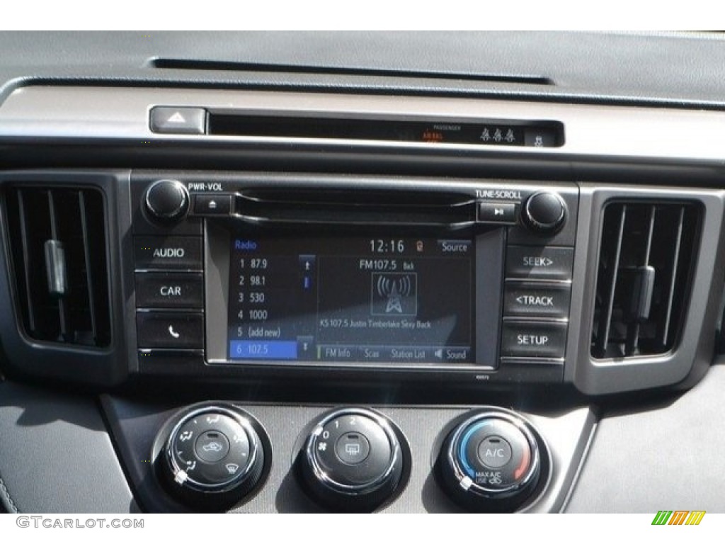 2017 Toyota RAV4 LE Controls Photo #119991966