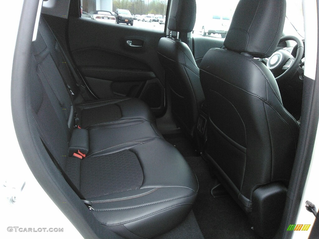 2017 Jeep Compass Latitude 4x4 Rear Seat Photo #119993868