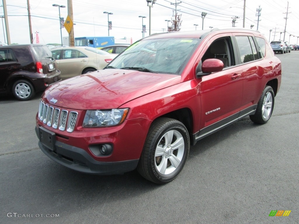 2014 Compass Latitude 4x4 - Deep Cherry Red Crystal Pearl / Dark Slate Gray/Light Pebble photo #2