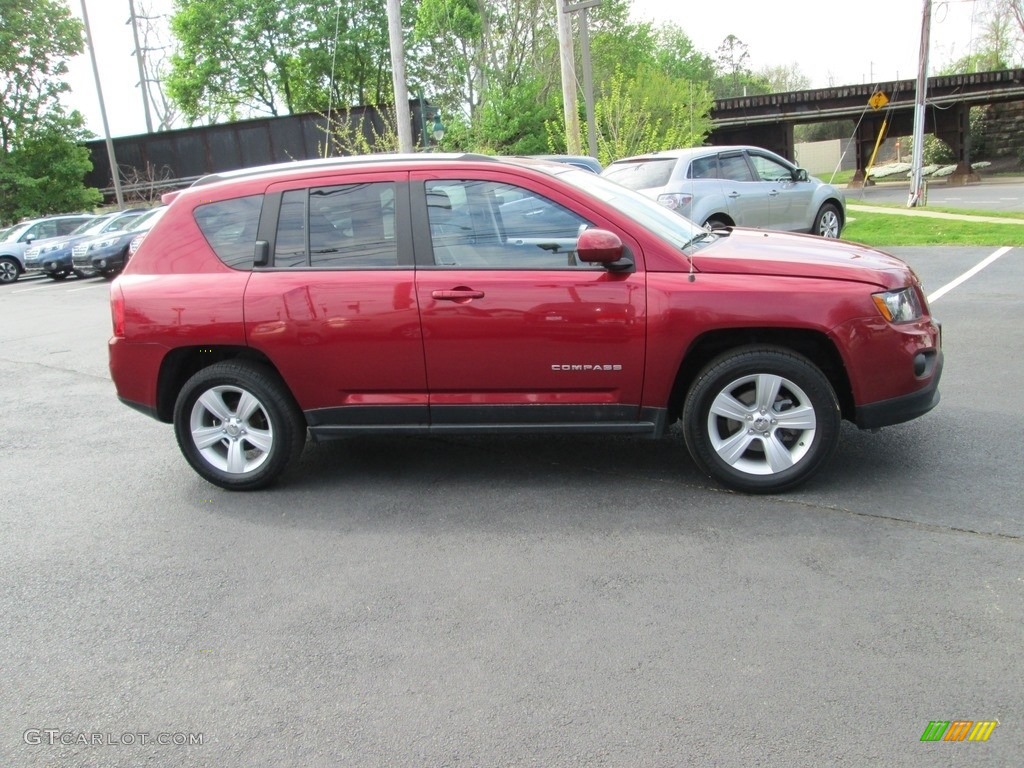 2014 Compass Latitude 4x4 - Deep Cherry Red Crystal Pearl / Dark Slate Gray/Light Pebble photo #5