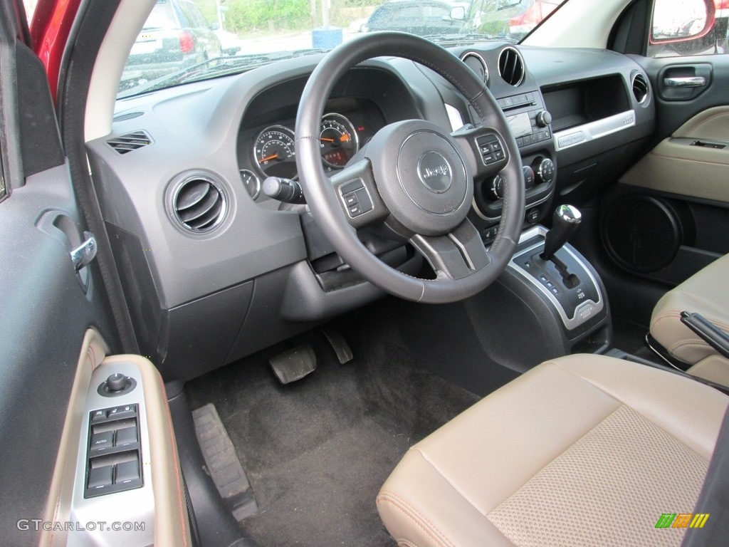 2014 Compass Latitude 4x4 - Deep Cherry Red Crystal Pearl / Dark Slate Gray/Light Pebble photo #11