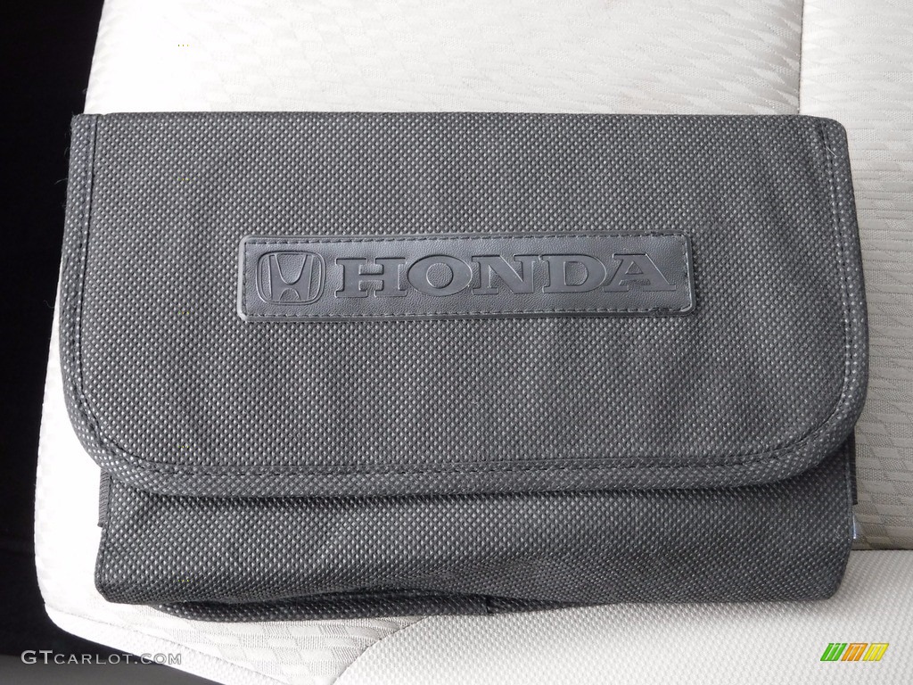 2014 Civic LX Sedan - Taffeta White / Beige photo #22