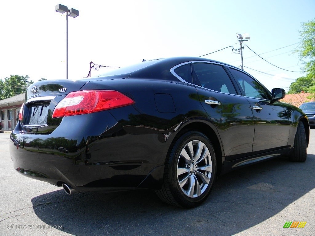 2012 M 37 Sedan - Black Obsidian / Graphite photo #10