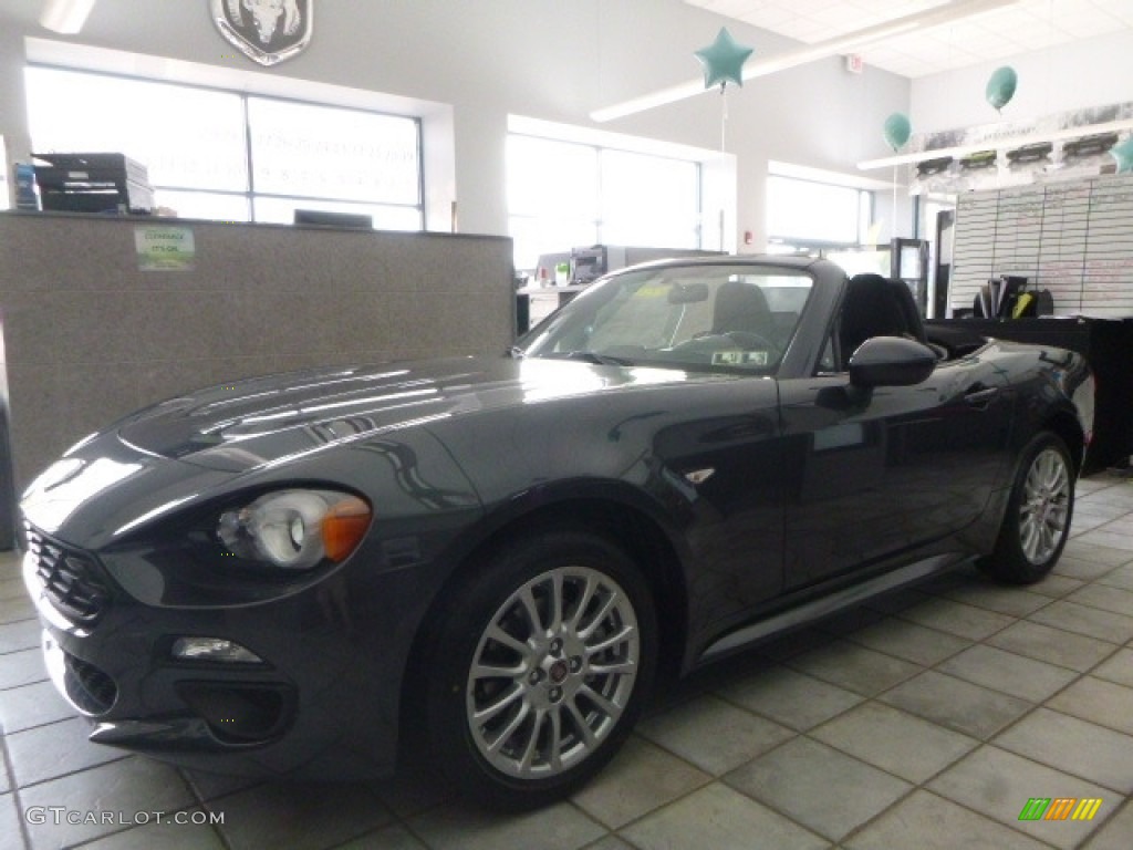 2017 124 Spider Classica Roadster - Grigio Moda Meteor Grey / Nero photo #2