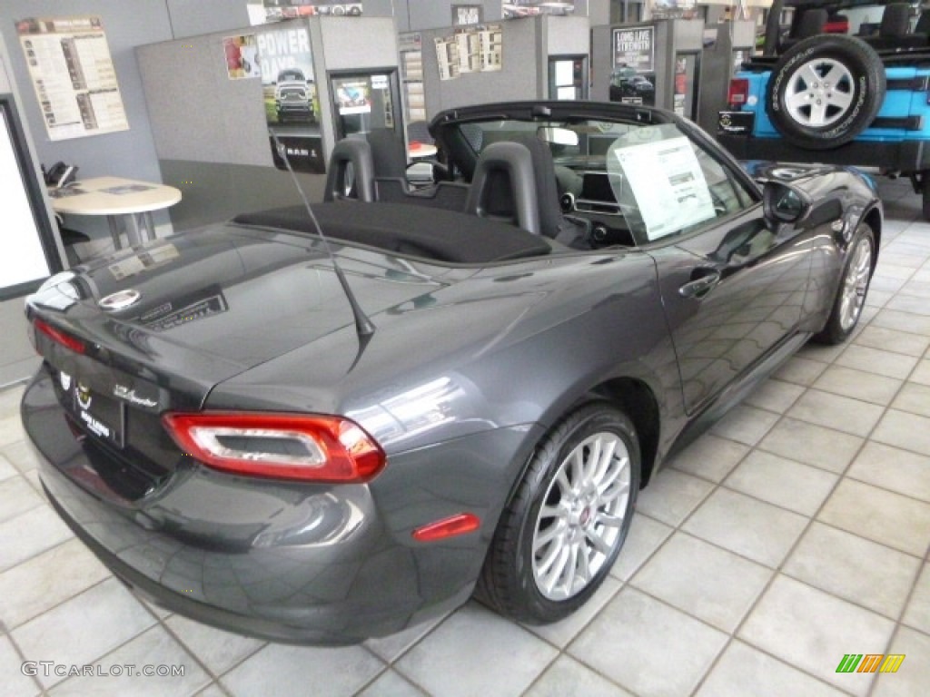 2017 124 Spider Classica Roadster - Grigio Moda Meteor Grey / Nero photo #6