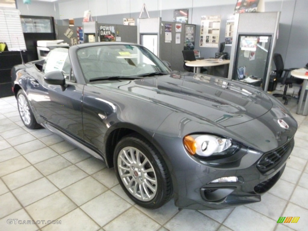2017 124 Spider Classica Roadster - Grigio Moda Meteor Grey / Nero photo #7