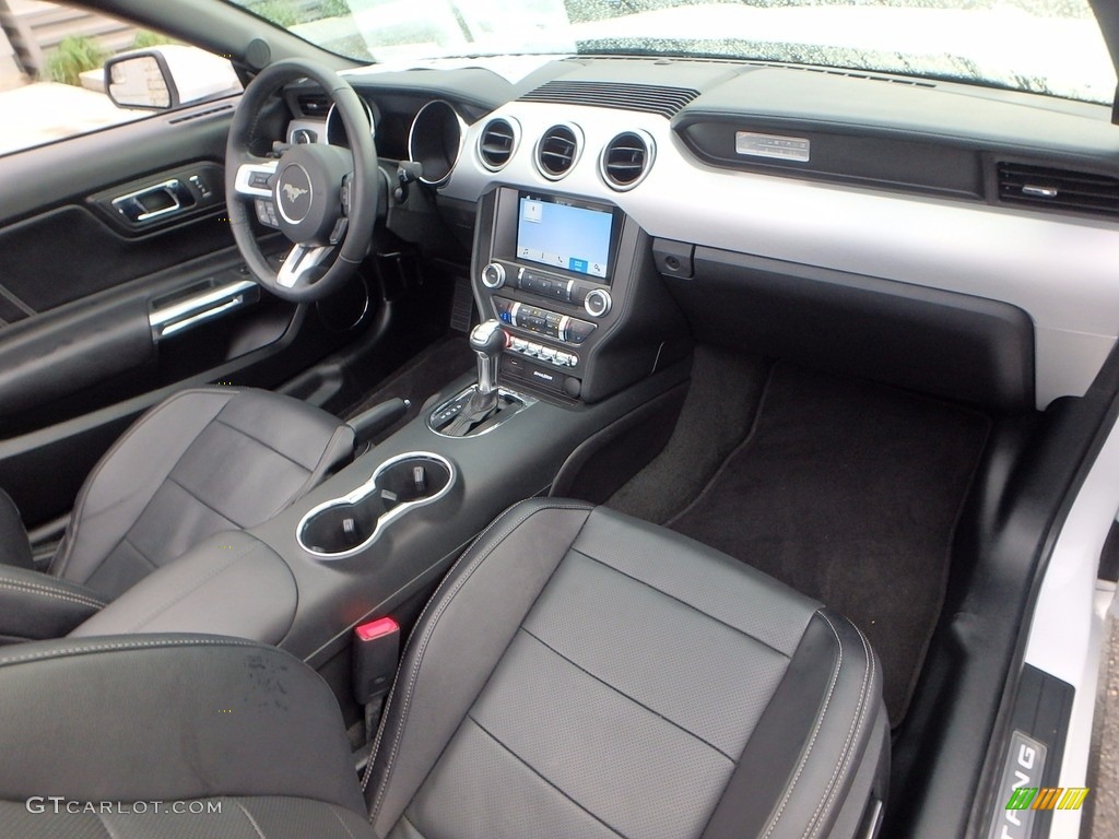 2016 Ford Mustang EcoBoost Premium Convertible Dashboard Photos