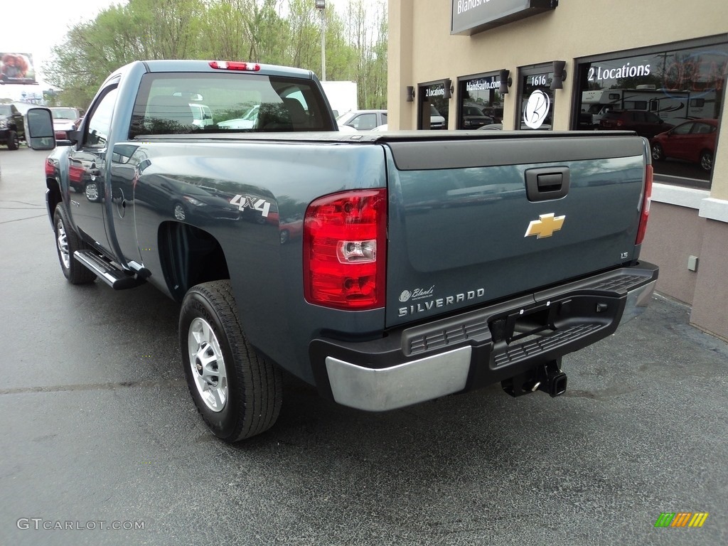 2014 Silverado 2500HD WT Regular Cab 4x4 - Blue Granite Metallic / Dark Titanium photo #3