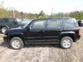 Black - Patriot Sport 4x4 Photo No. 2