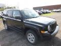 Black - Patriot Sport 4x4 Photo No. 7