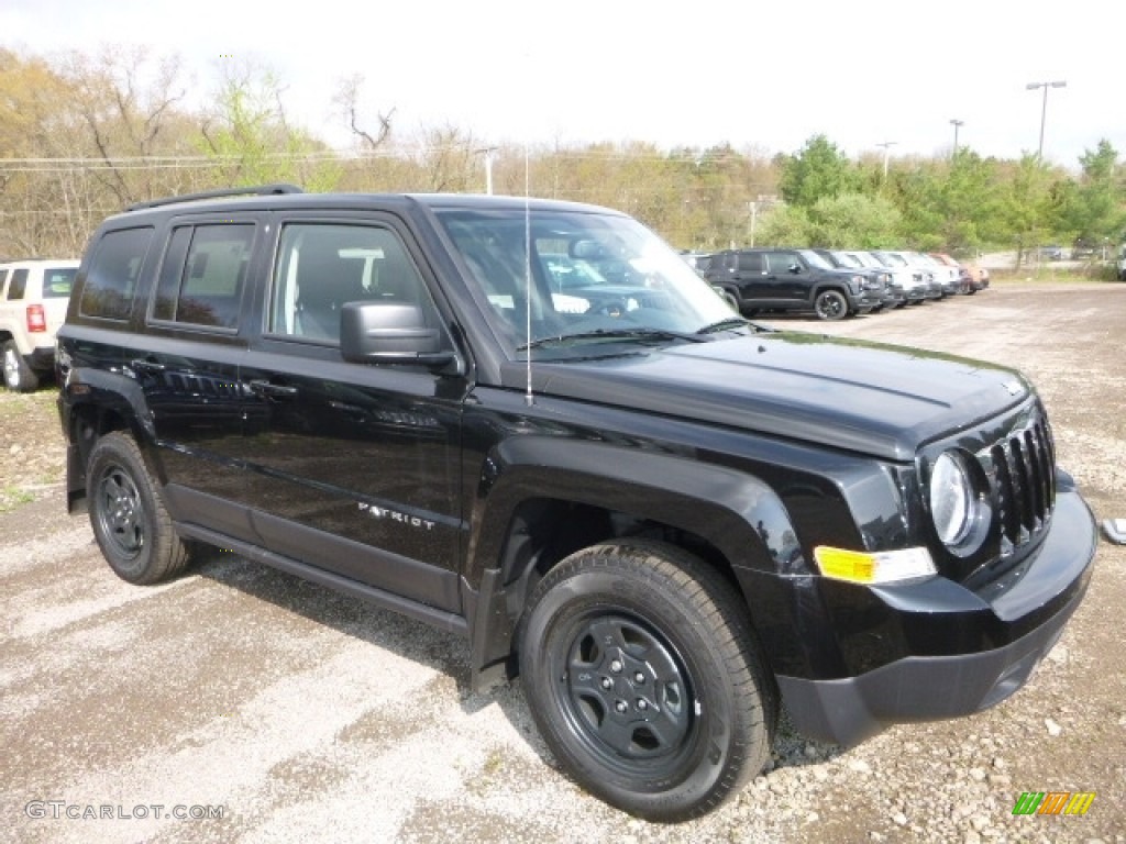 2017 Patriot Sport 4x4 - Black / Dark Slate Gray photo #8