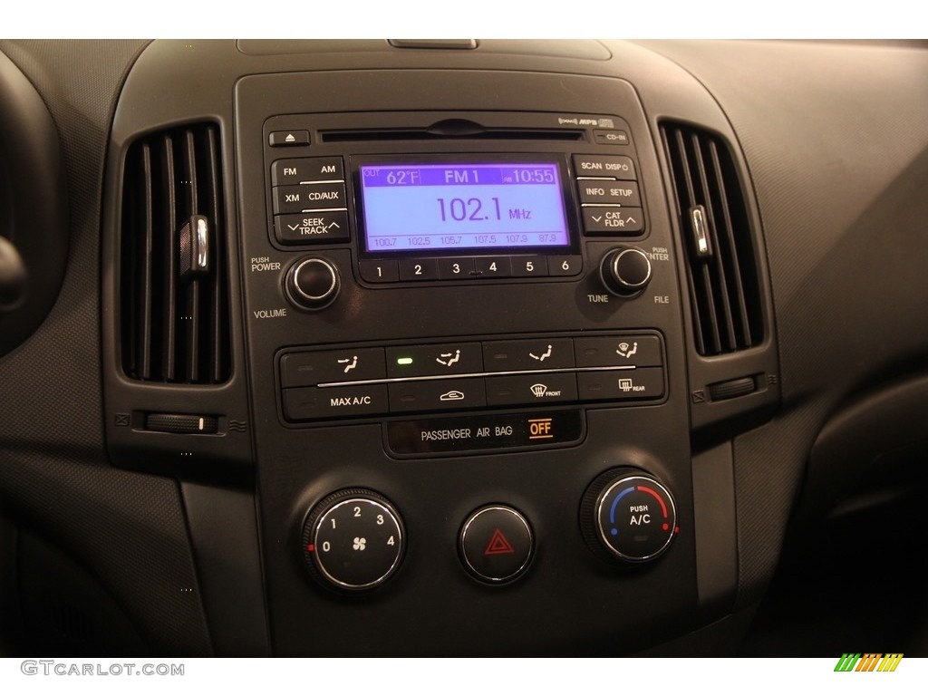 2009 Elantra Touring - Quicksilver / Black photo #8