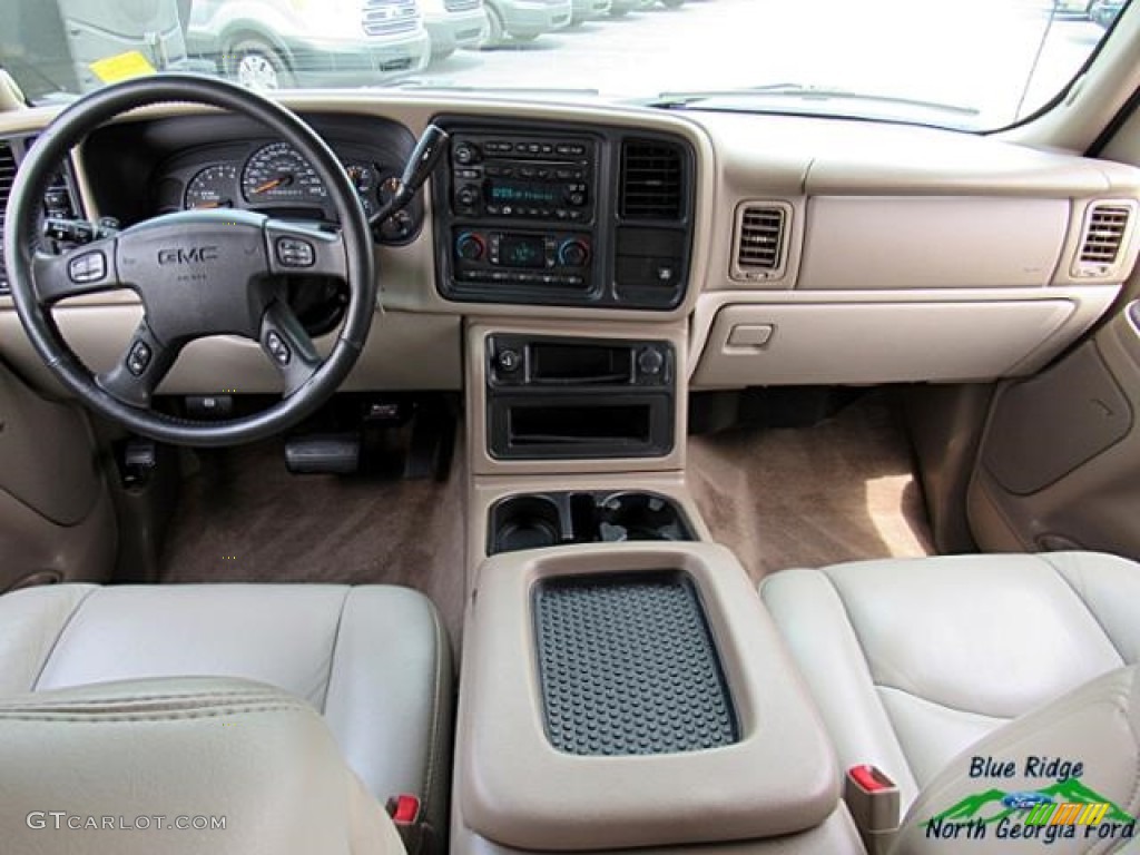 2006 Yukon XL SLT 4x4 - Silver Birch Metallic / Neutral/Shale photo #19