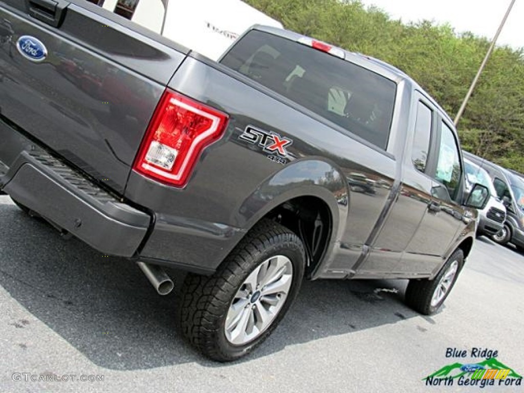 2017 F150 XL SuperCab 4x4 - Magnetic / Black photo #28