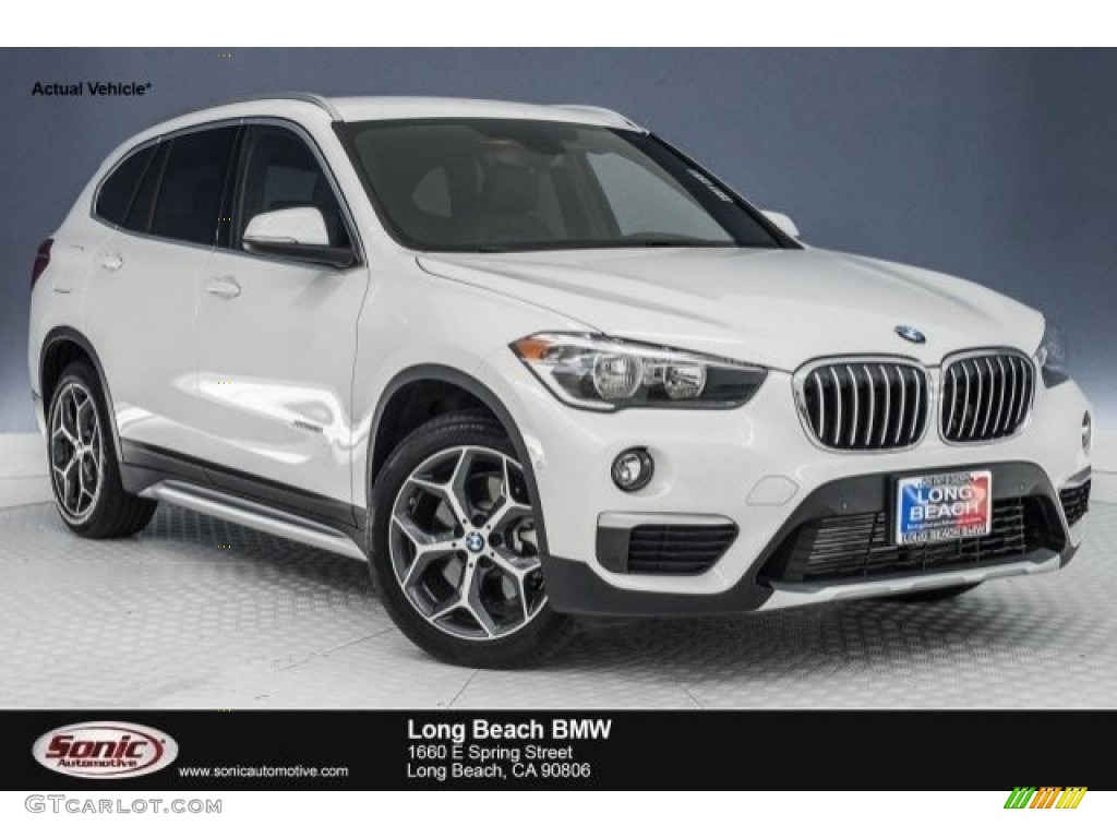 Mineral White Metallic BMW X1