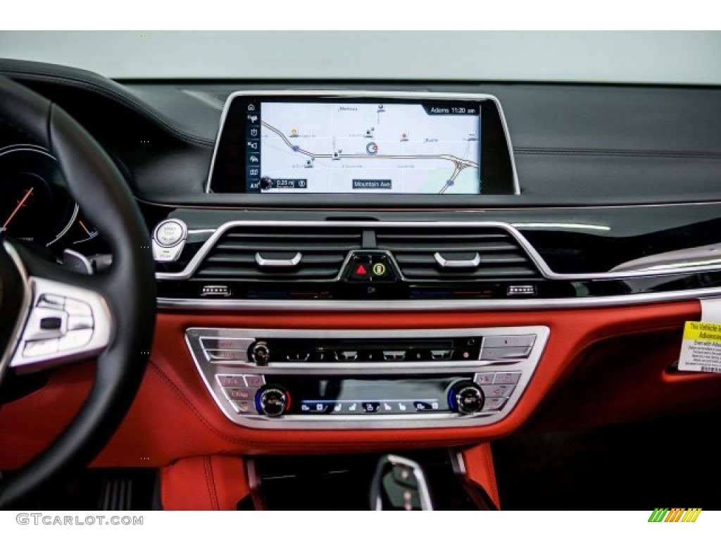 2017 BMW 7 Series 750i Sedan Controls Photo #120017895