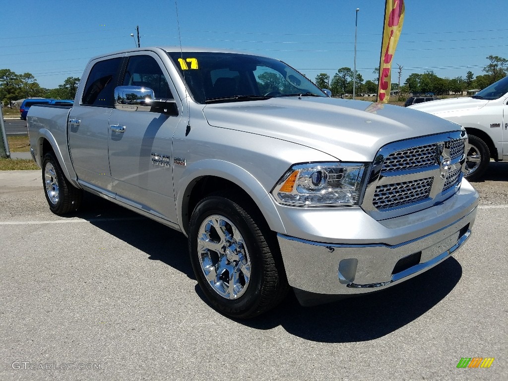 2017 1500 Laramie Crew Cab 4x4 - Bright Silver Metallic / Black photo #7