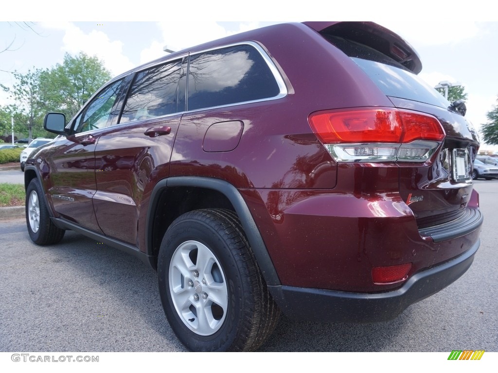 2017 Grand Cherokee Laredo - Velvet Red Pearl / Black photo #2