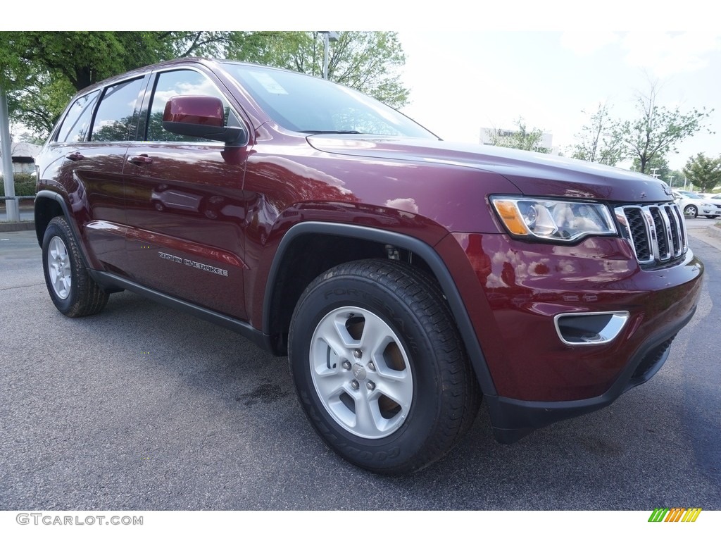 2017 Grand Cherokee Laredo - Velvet Red Pearl / Black photo #4