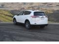 Super White - RAV4 LE Photo No. 3