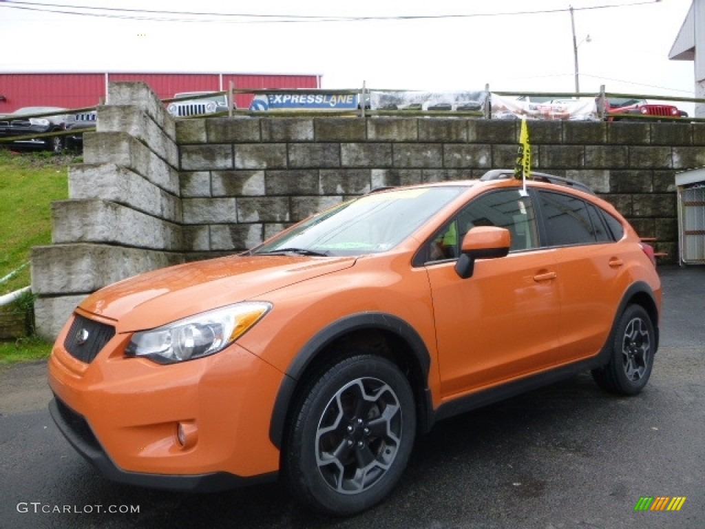 Tangerine Orange Pearl Subaru XV Crosstrek