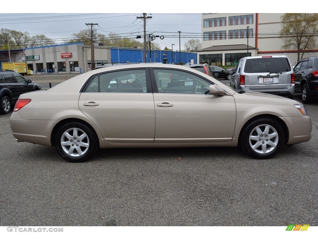 2007 Avalon XL - Desert Sand Mica / Ivory photo #2