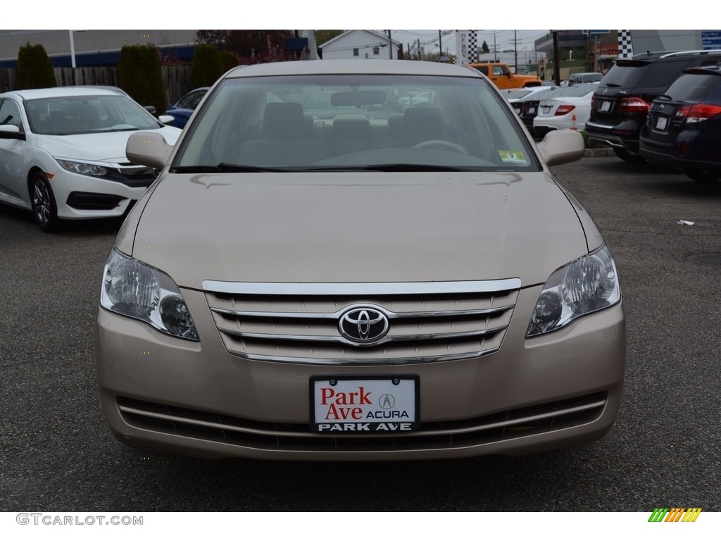 2007 Avalon XL - Desert Sand Mica / Ivory photo #8