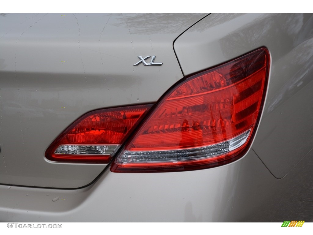 2007 Avalon XL - Desert Sand Mica / Ivory photo #22