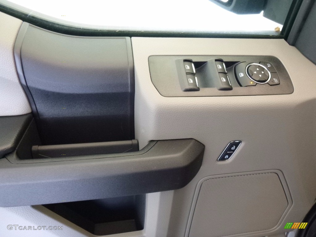 2017 F150 XL SuperCrew 4x4 - Magnetic / Earth Gray photo #11