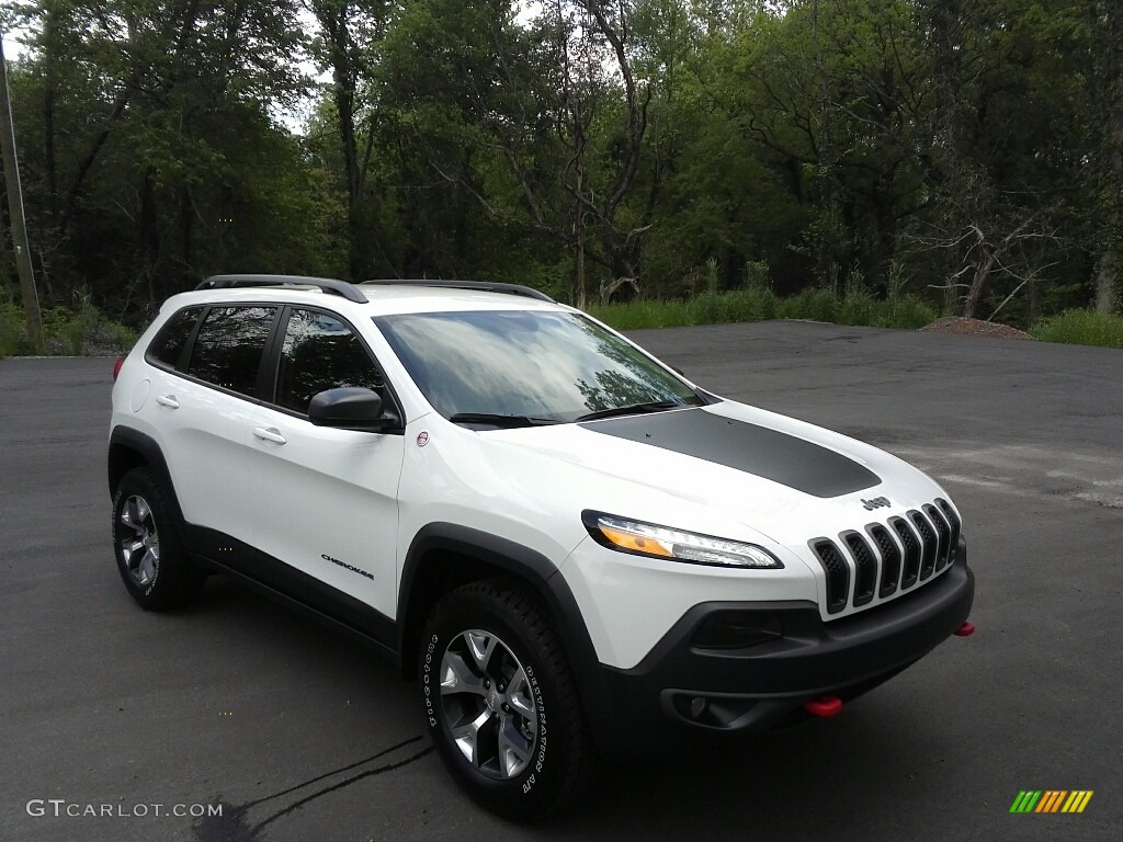 2017 Cherokee Trailhawk 4x4 - Bright White / Black photo #5